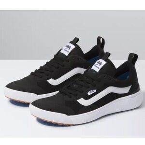 NIB / NWT vans unisex Ultrarange exo shoes 9.5M / 11W